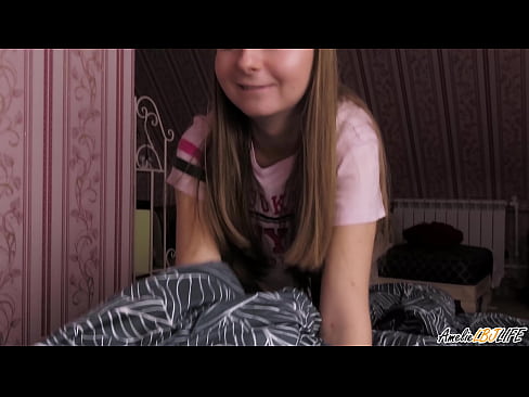 ❤️ Blondie sugit eam BFF est penitus et accipit Cum in ore suo Quality sex ad nos la.pornmega-com.ru